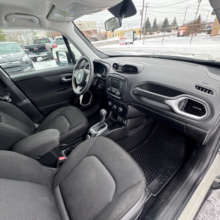 2018 Jeep Renegade Image 9