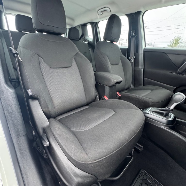 2018 Jeep Renegade Image 10