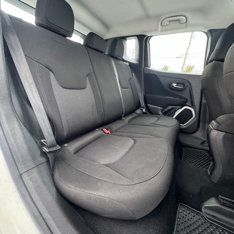 2018 Jeep Renegade Image 11