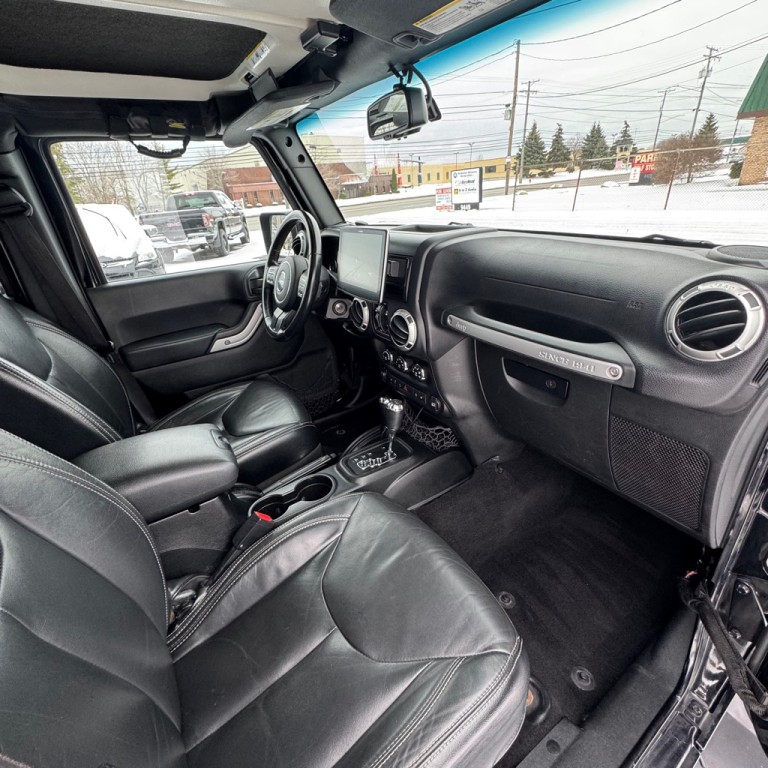 2016 Jeep Wrangler Unlimited Image 21