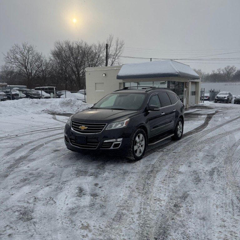 2015 Chevrolet Traverse Image 1