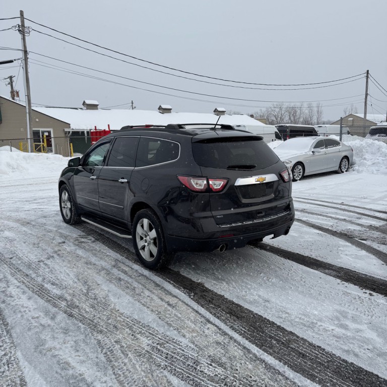 2015 Chevrolet Traverse Image 3