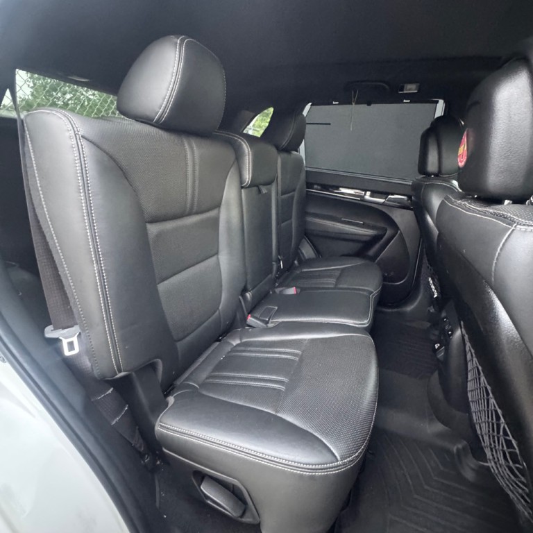 2015 Kia Sorento Image 8