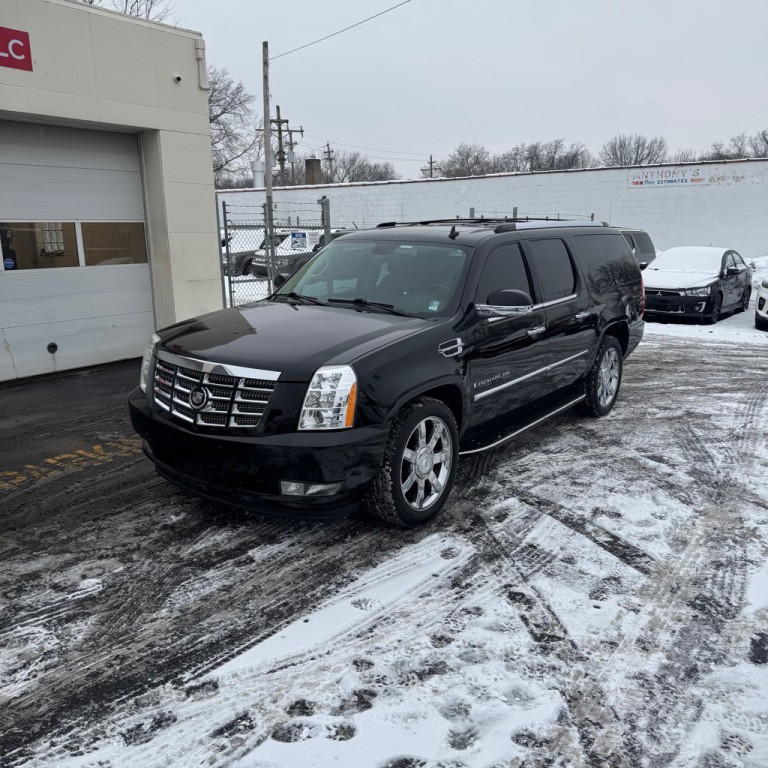 2009 Cadillac Escalade Image 1