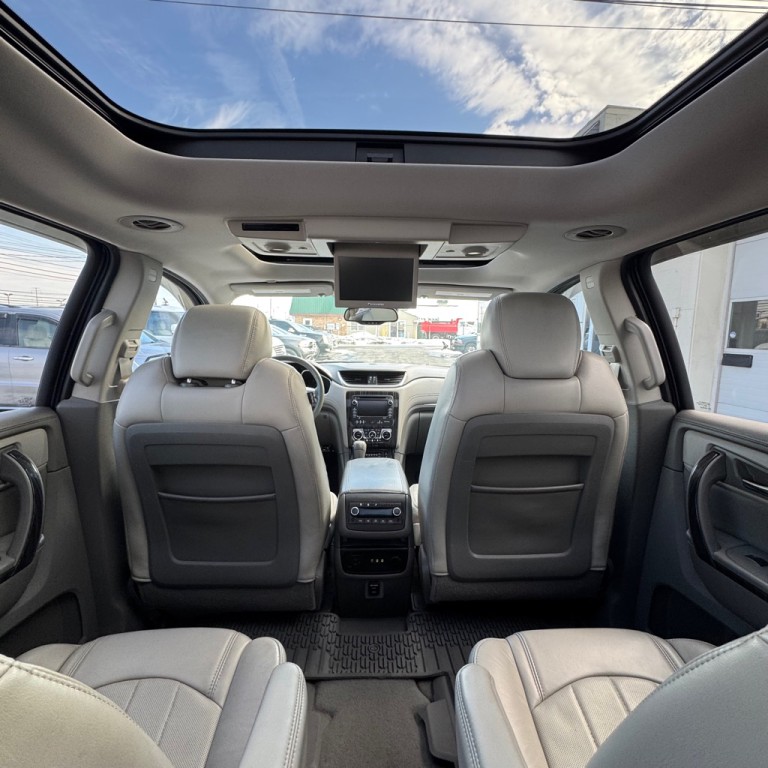 2014 Chevrolet Traverse Image 11