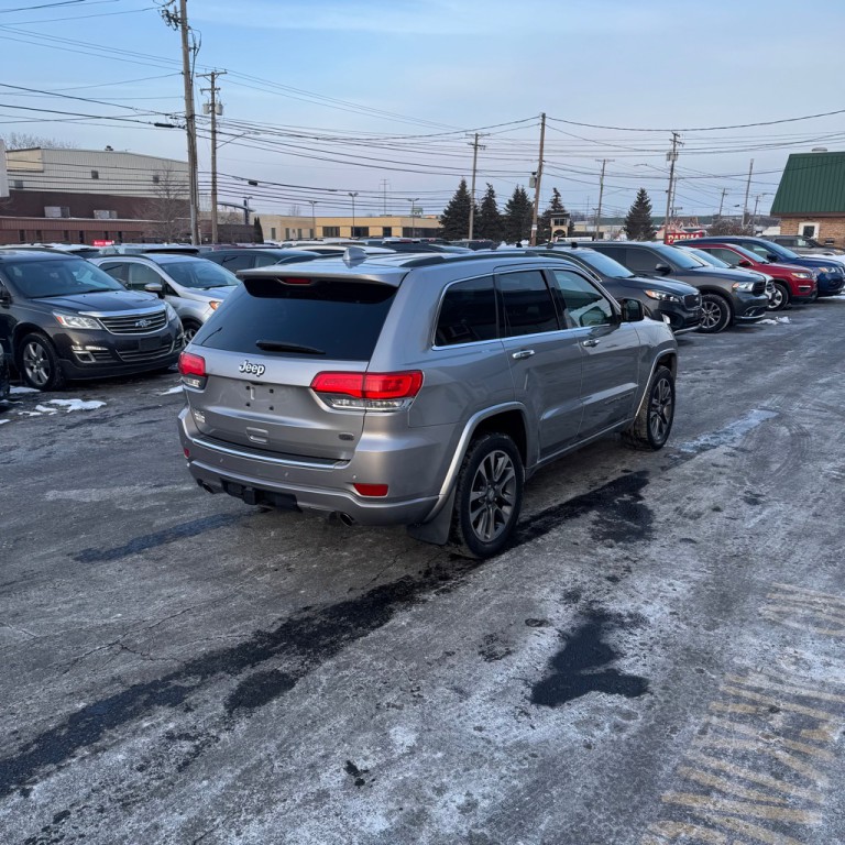 2017 Jeep Grand Cherokee Image 4