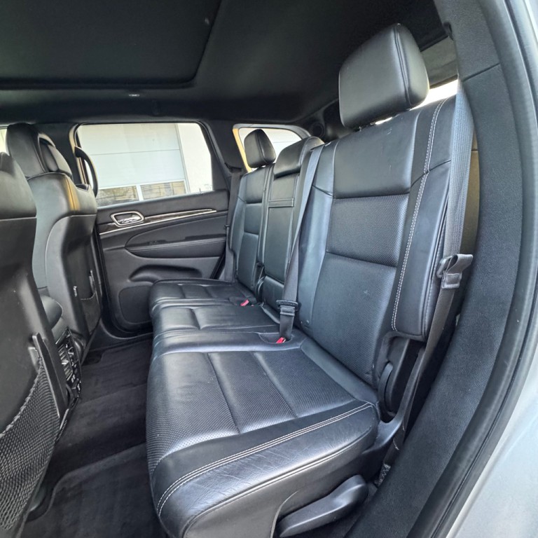 2017 Jeep Grand Cherokee Image 12