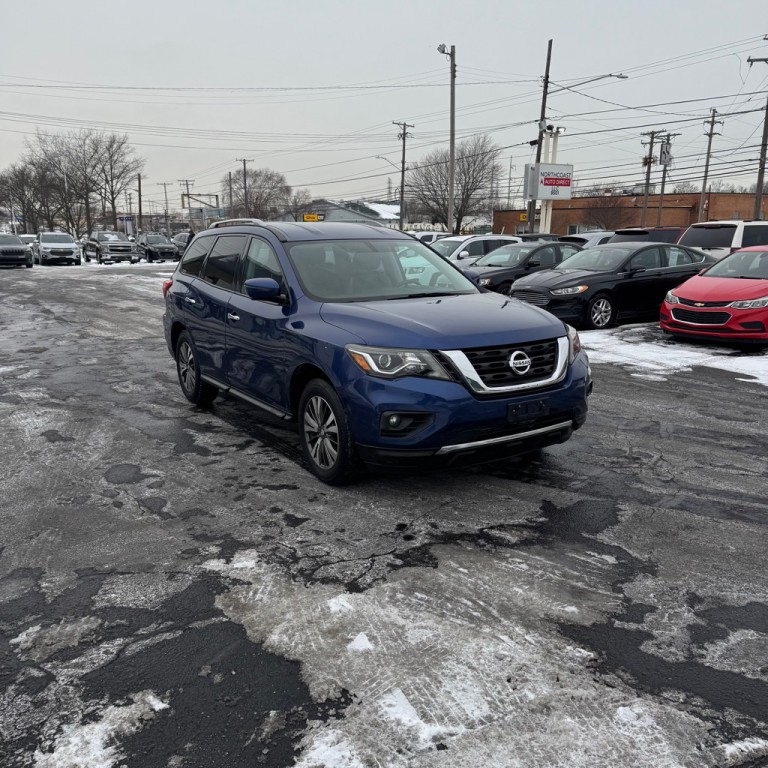 2017 Nissan Pathfinder Image 6