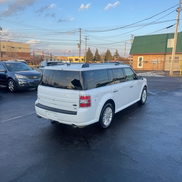 2017 Ford Flex Image 4