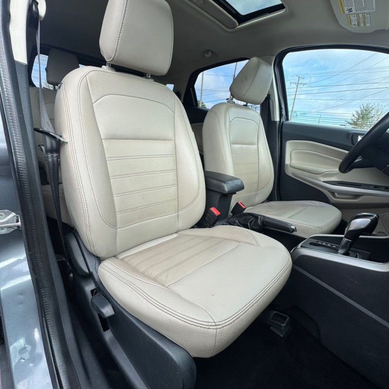 2018 Ford Econoline Image 9