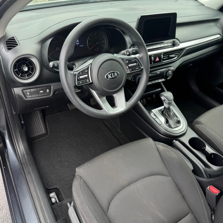 2019 Kia Forte Image 8