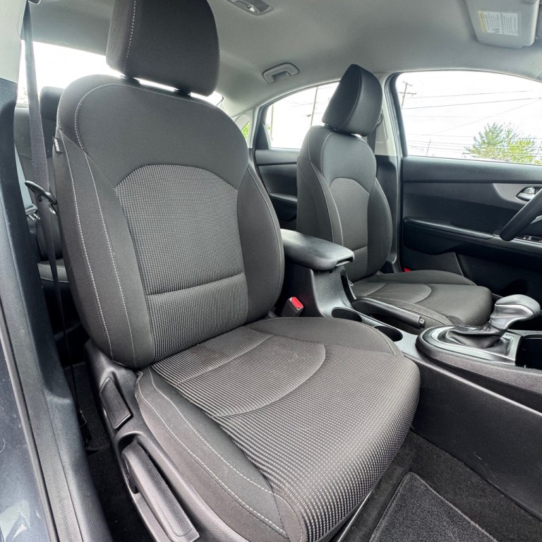 2019 Kia Forte Image 10