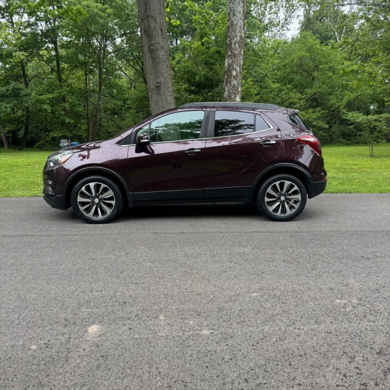 2018 Buick Enclave Image 2
