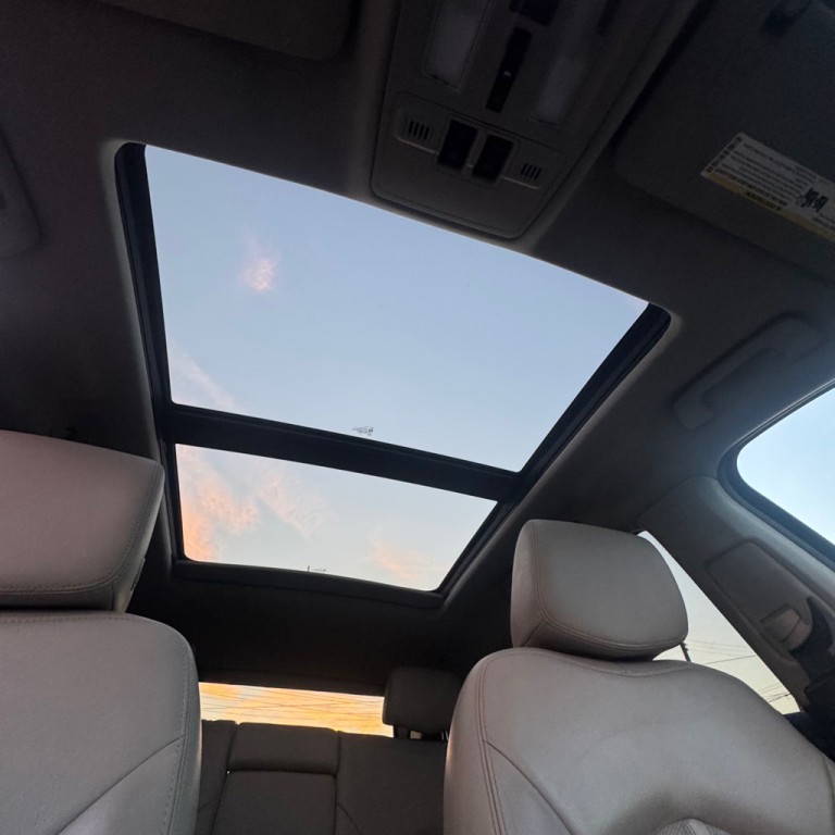 2016 Cadillac SRX Image 9