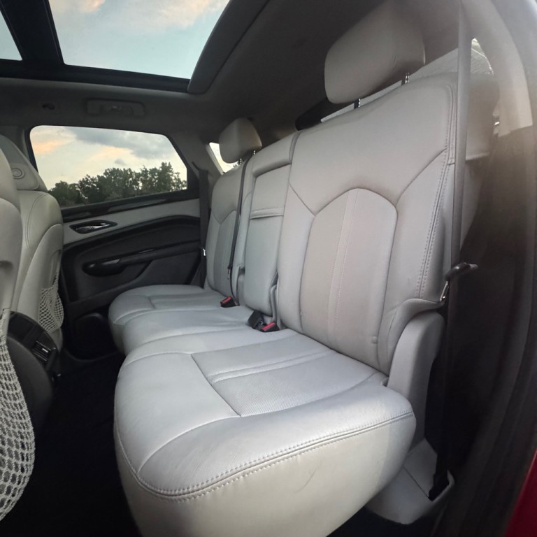 2016 Cadillac SRX Image 12