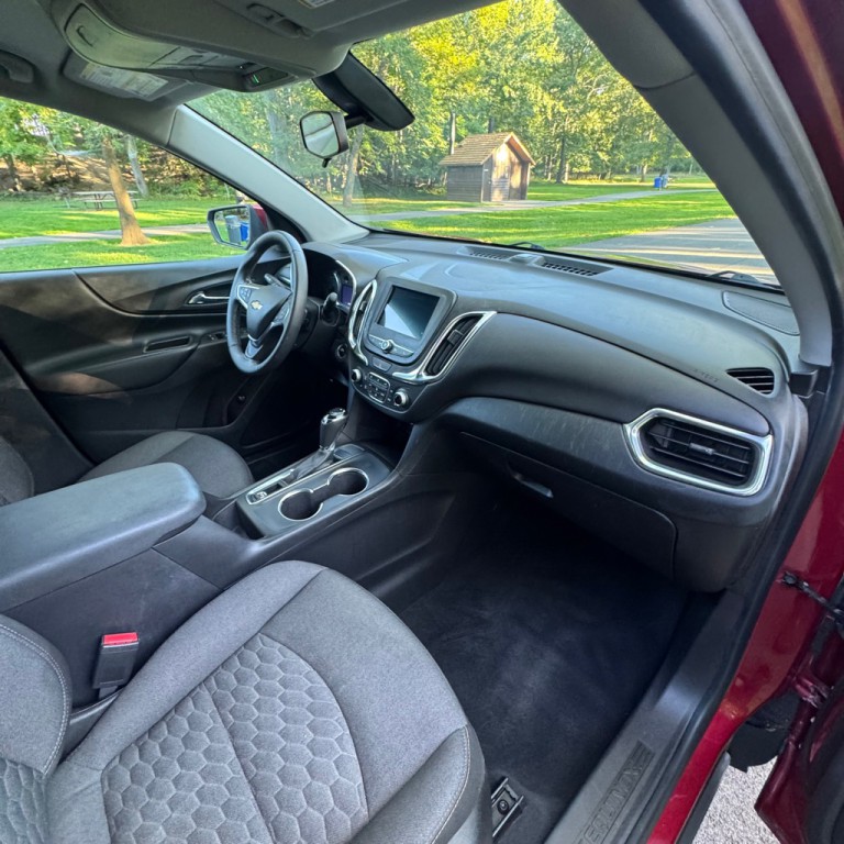 2019 Chevrolet Equinox Image 8
