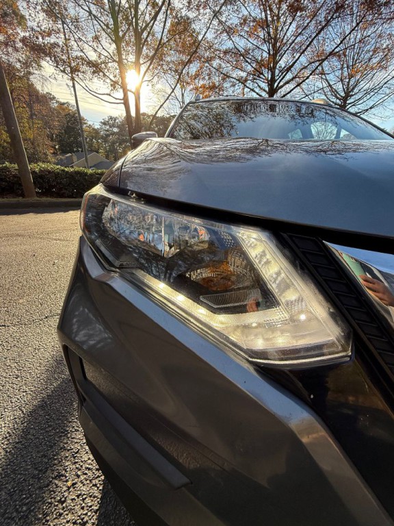 2019 Nissan Rogue Image 22