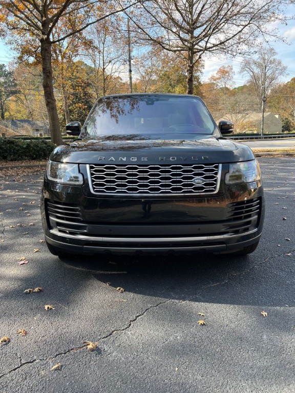 2019 Land Rover Range Rover Image 2