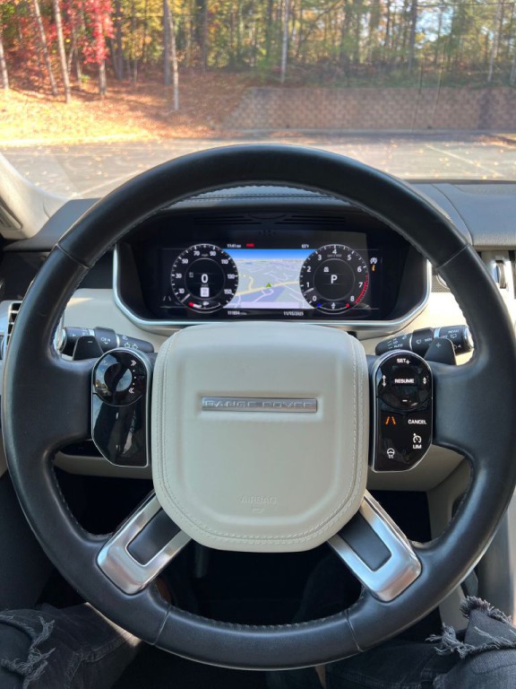 2019 Land Rover Range Rover Image 9