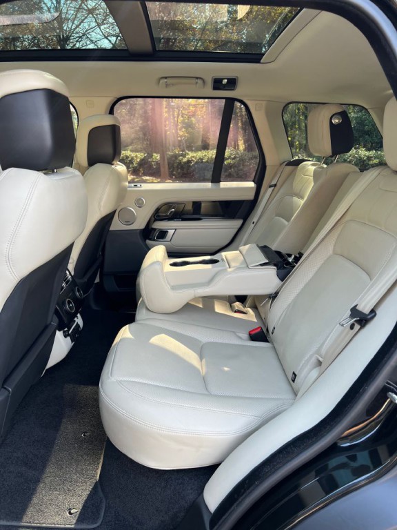 2019 Land Rover Range Rover Image 12