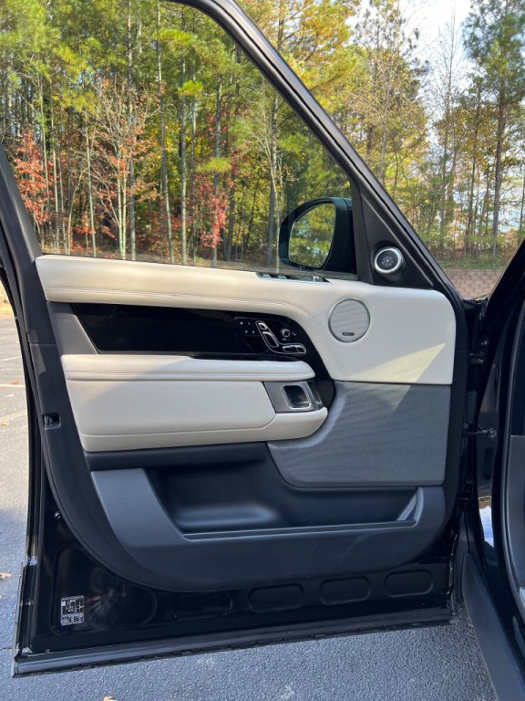 2019 Land Rover Range Rover Image 13