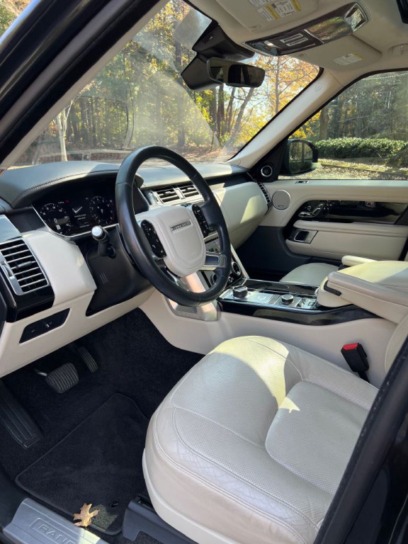 2019 Land Rover Range Rover Image 14