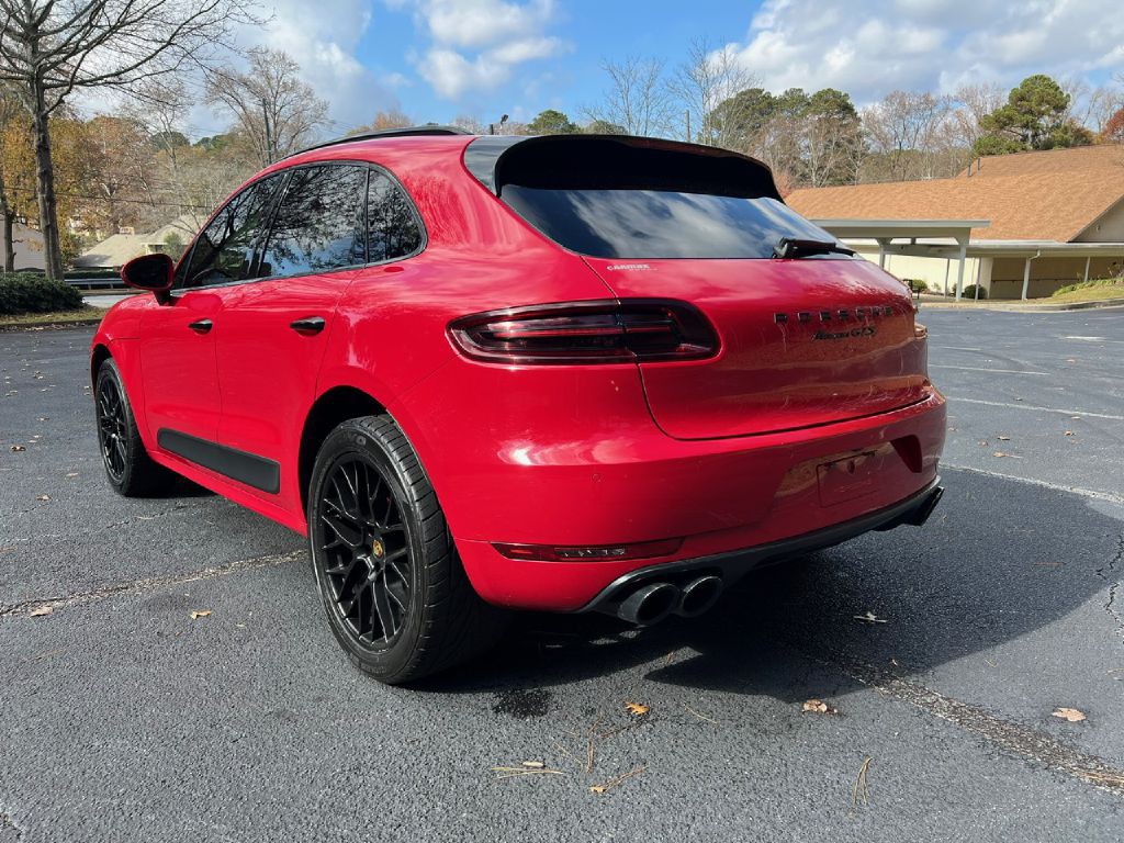 2017 Porsche Macan Image 7