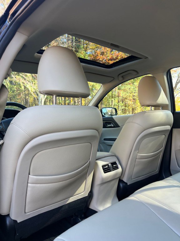 2014 Honda Accord Image 15