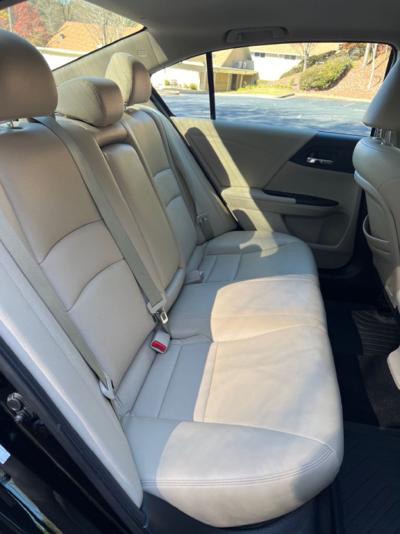 2014 Honda Accord Image 24