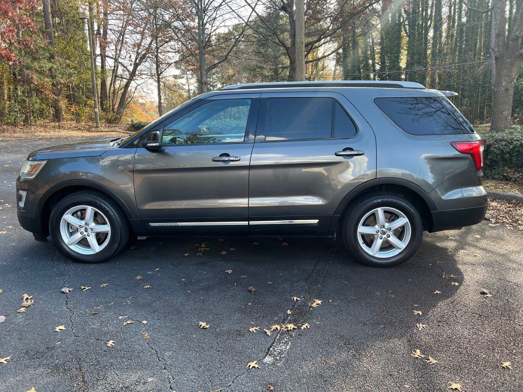 2016 Ford Explorer Image 4