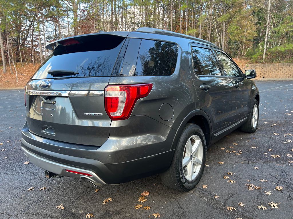 2016 Ford Explorer Image 7