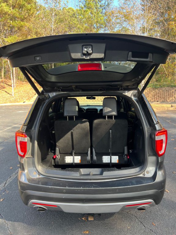 2016 Ford Explorer Image 21