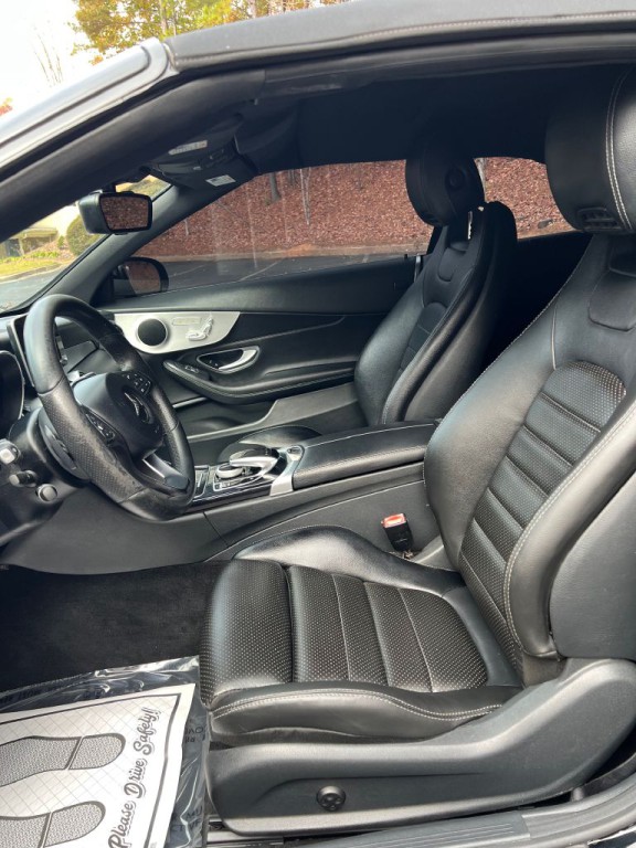 2017 Mercedes-Benz C-Class Image 21