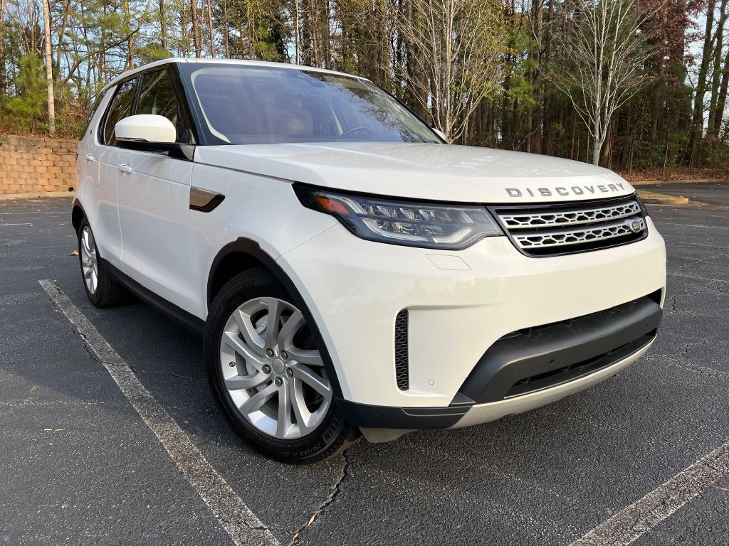 2018 Land Rover Discovery Image 2