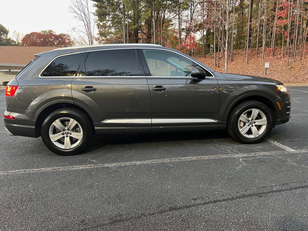 2019 Audi Q7 Image 8