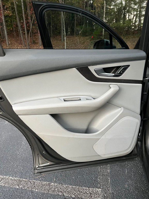 2019 Audi Q7 Image 15