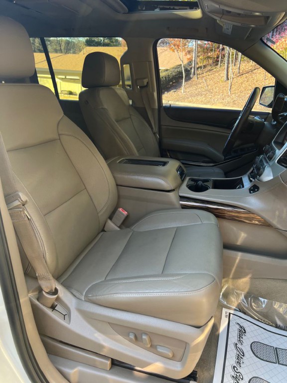 2015 GMC Yukon Image 17