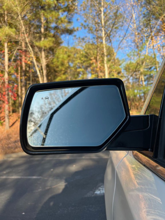 2015 GMC Yukon Image 27