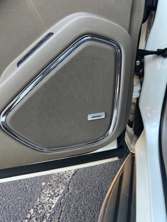 2015 GMC Yukon Image 28