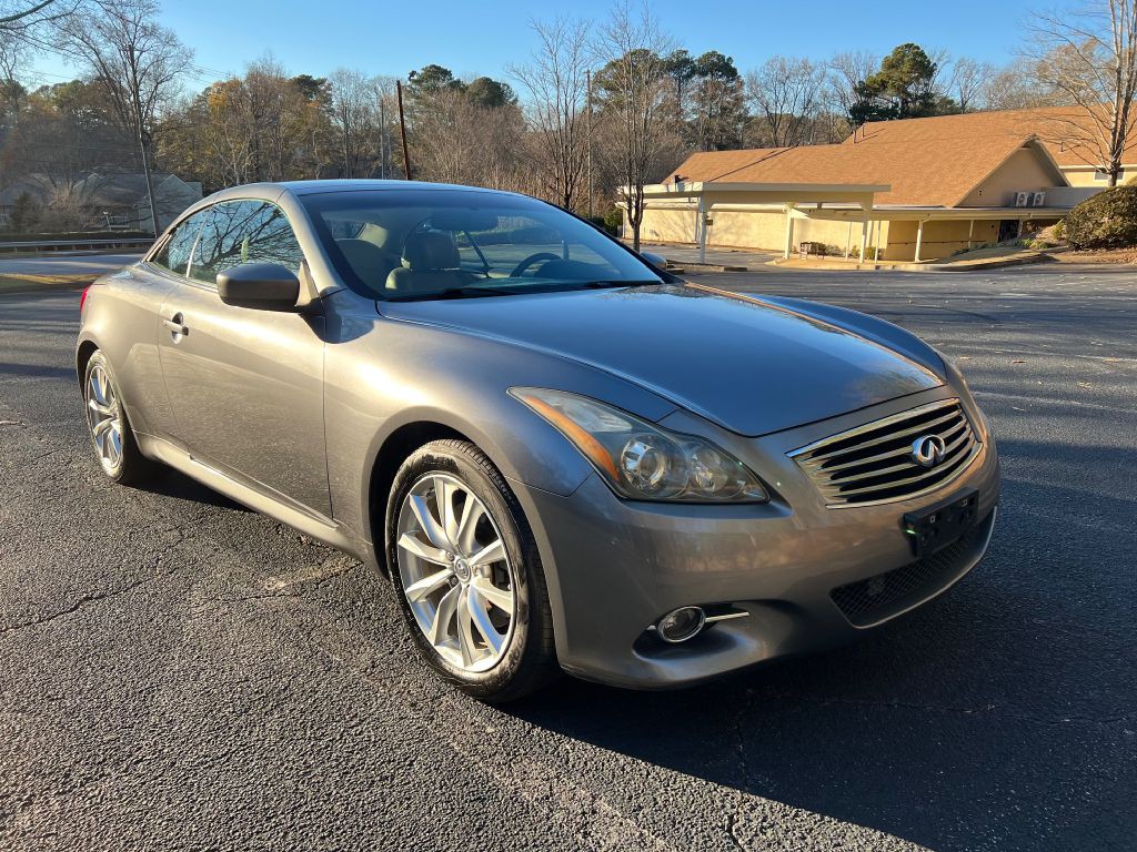 2011 INFINITI G37 Image 8