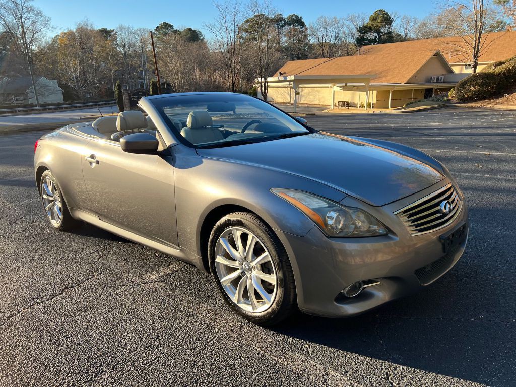 2011 INFINITI G37 Image 15