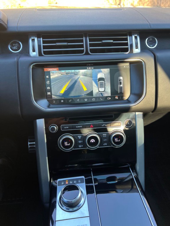 2017 Land Rover Range Rover Image 18