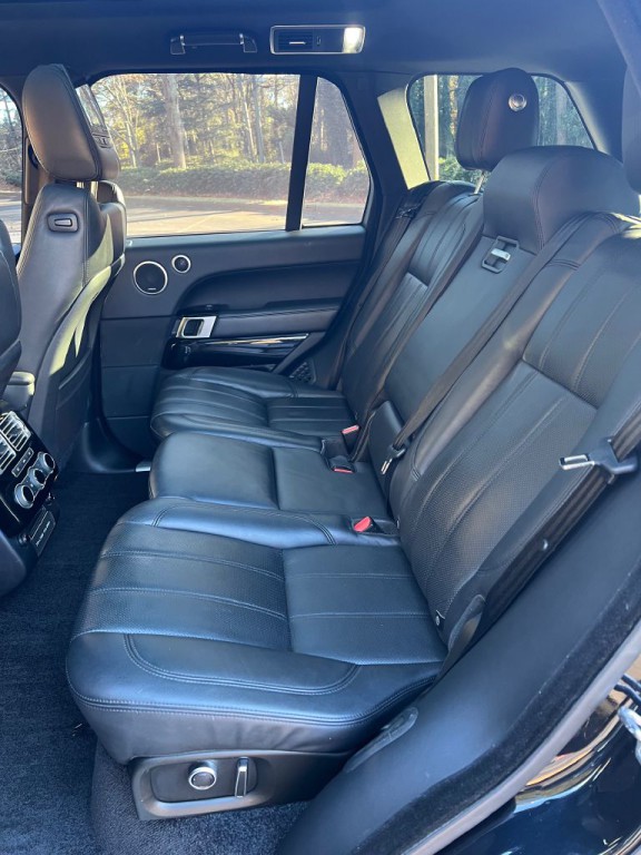 2017 Land Rover Range Rover Image 27