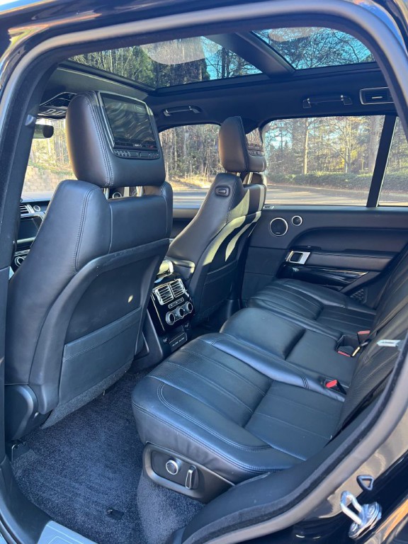 2017 Land Rover Range Rover Image 28