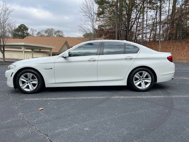 2012 BMW 5 Series Image 5