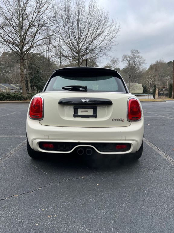 2016 MINI Cooper Image 6