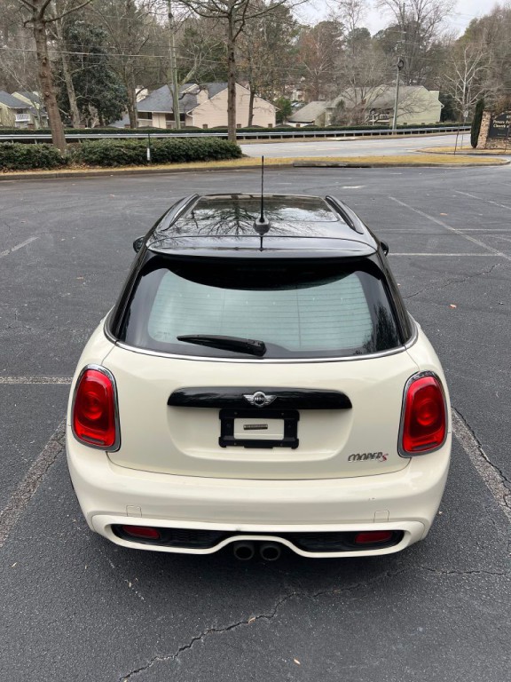 2016 MINI Cooper Image 7