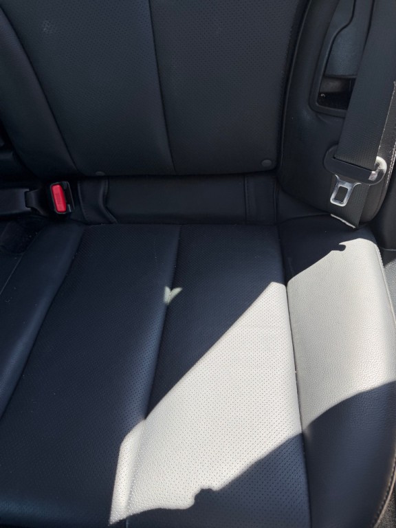 2016 Nissan Leaf Image 8