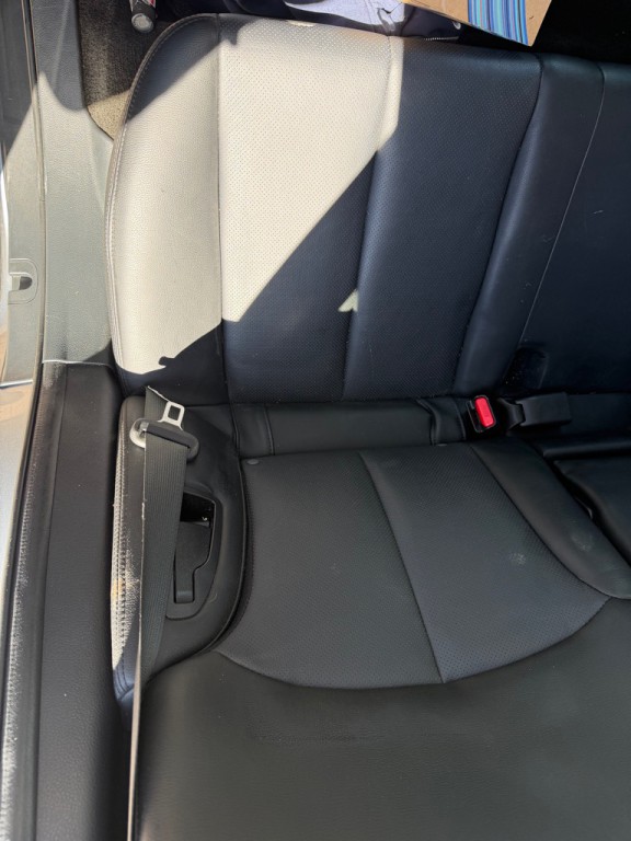 2016 Nissan Leaf Image 9