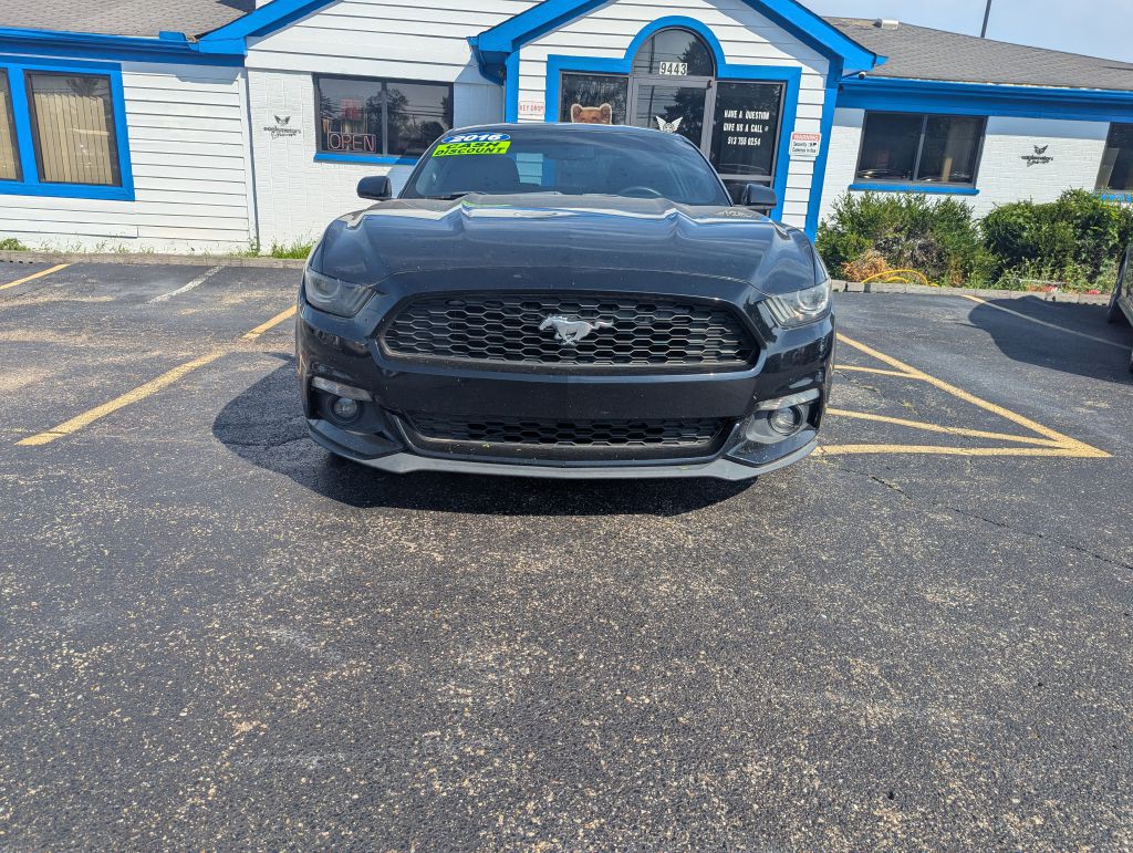 2016 Ford Mustang Image 2
